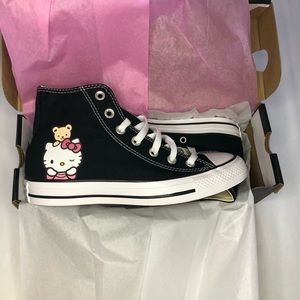 Hello Kitty converse